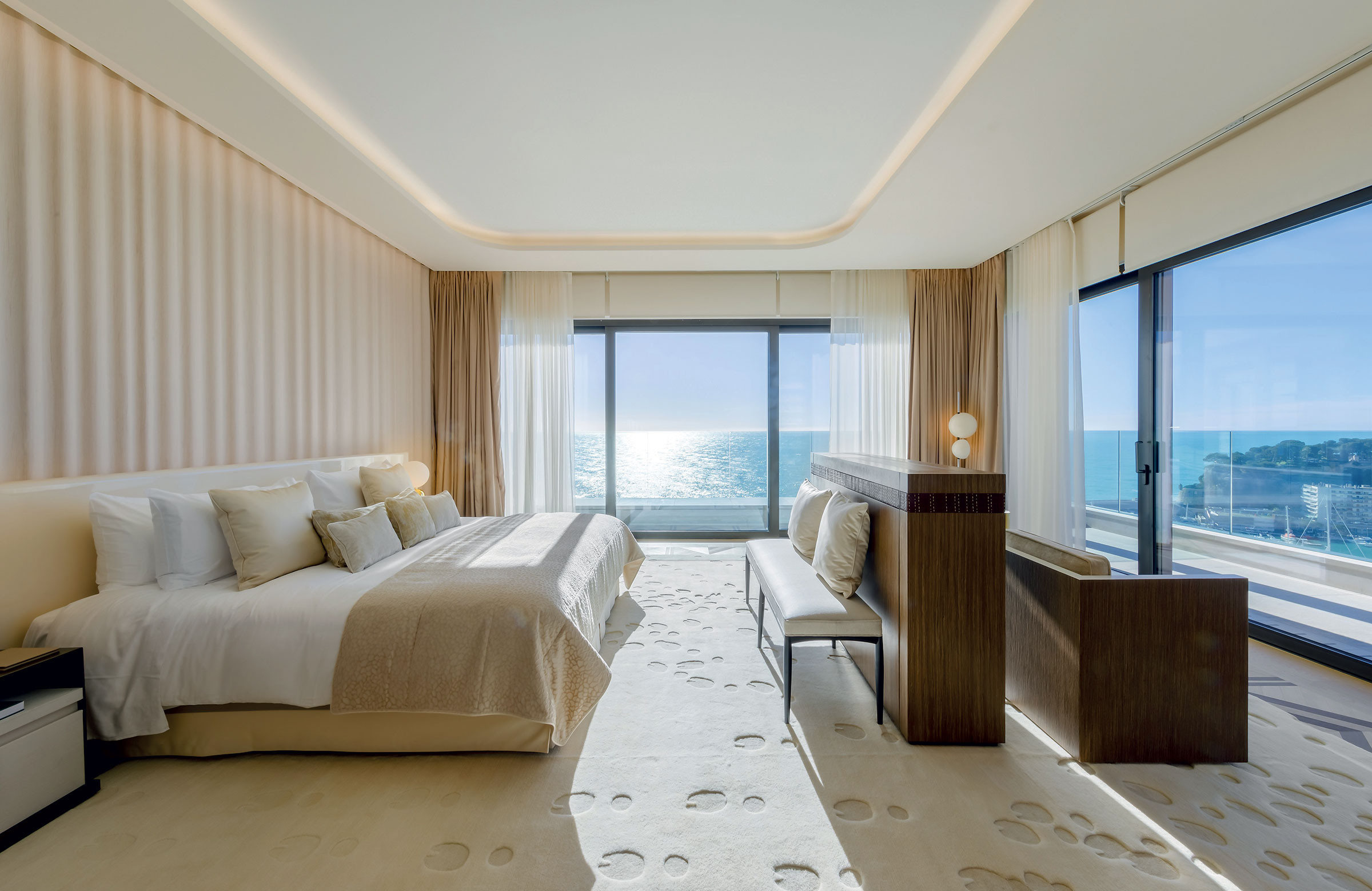 Where to sleep on an Elite bed?