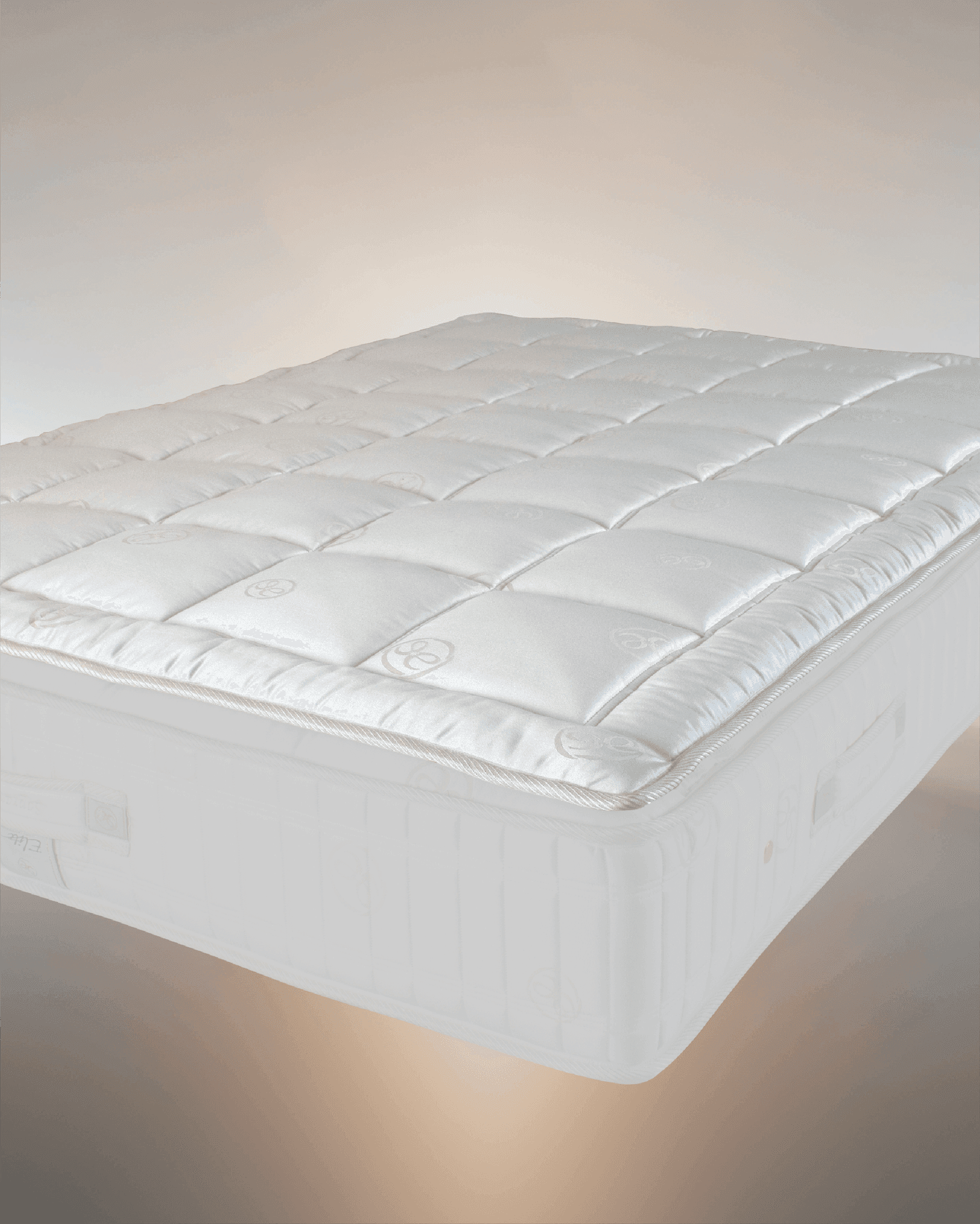 Elite Mattress Topper Magnolia